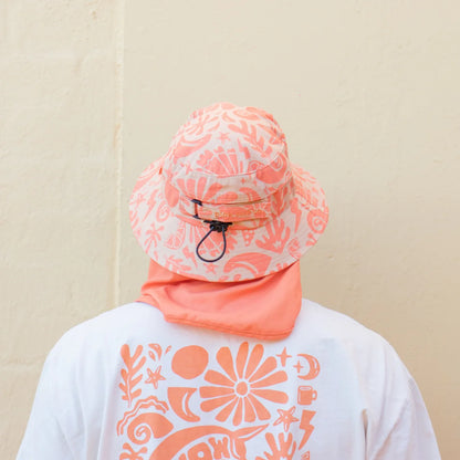 Lady Plow Surf Hat