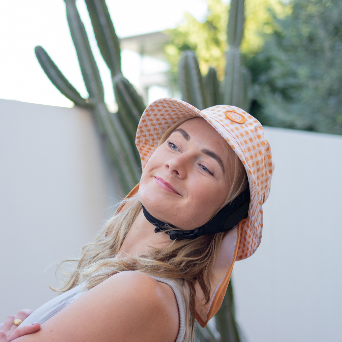 Serf hat sales